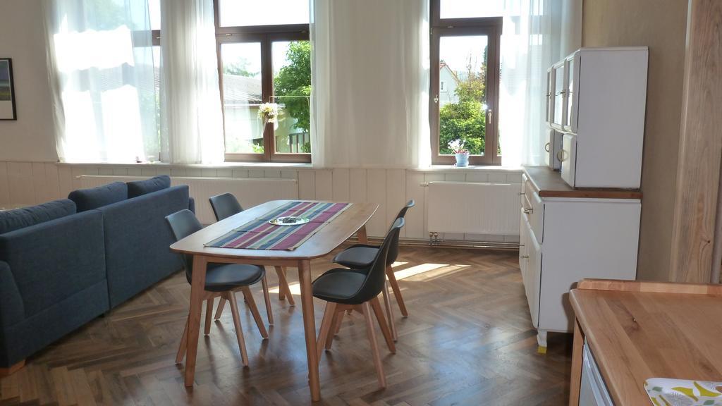 Alte Schule Apartment Tambach-Dietharz Luaran gambar